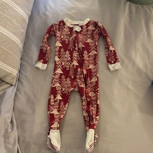 Burt’s Bees Baby Red Tree Print Kids One Piece Christmas pajama